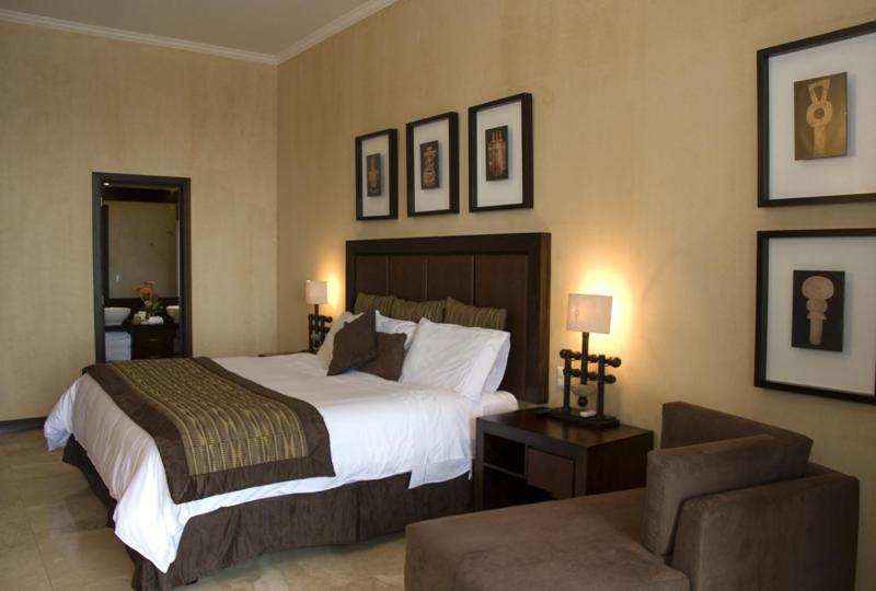 Hotel La Reunion Golf Resort And Residences Antigua Екстер'єр фото