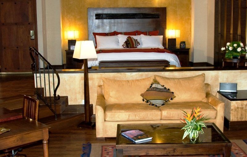 Hotel La Reunion Golf Resort And Residences Antigua Екстер'єр фото